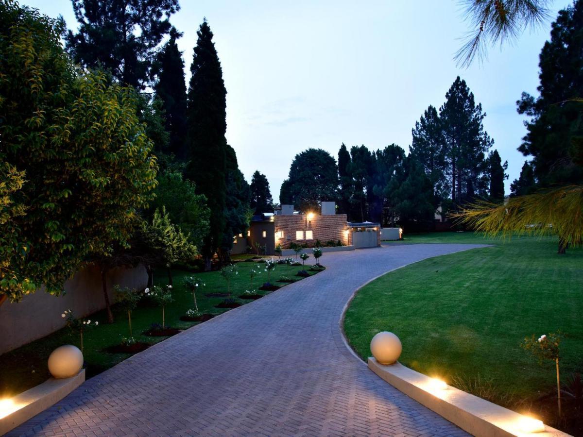 Five O'Clock Zen Boutique Guest House Centurion Exterior photo