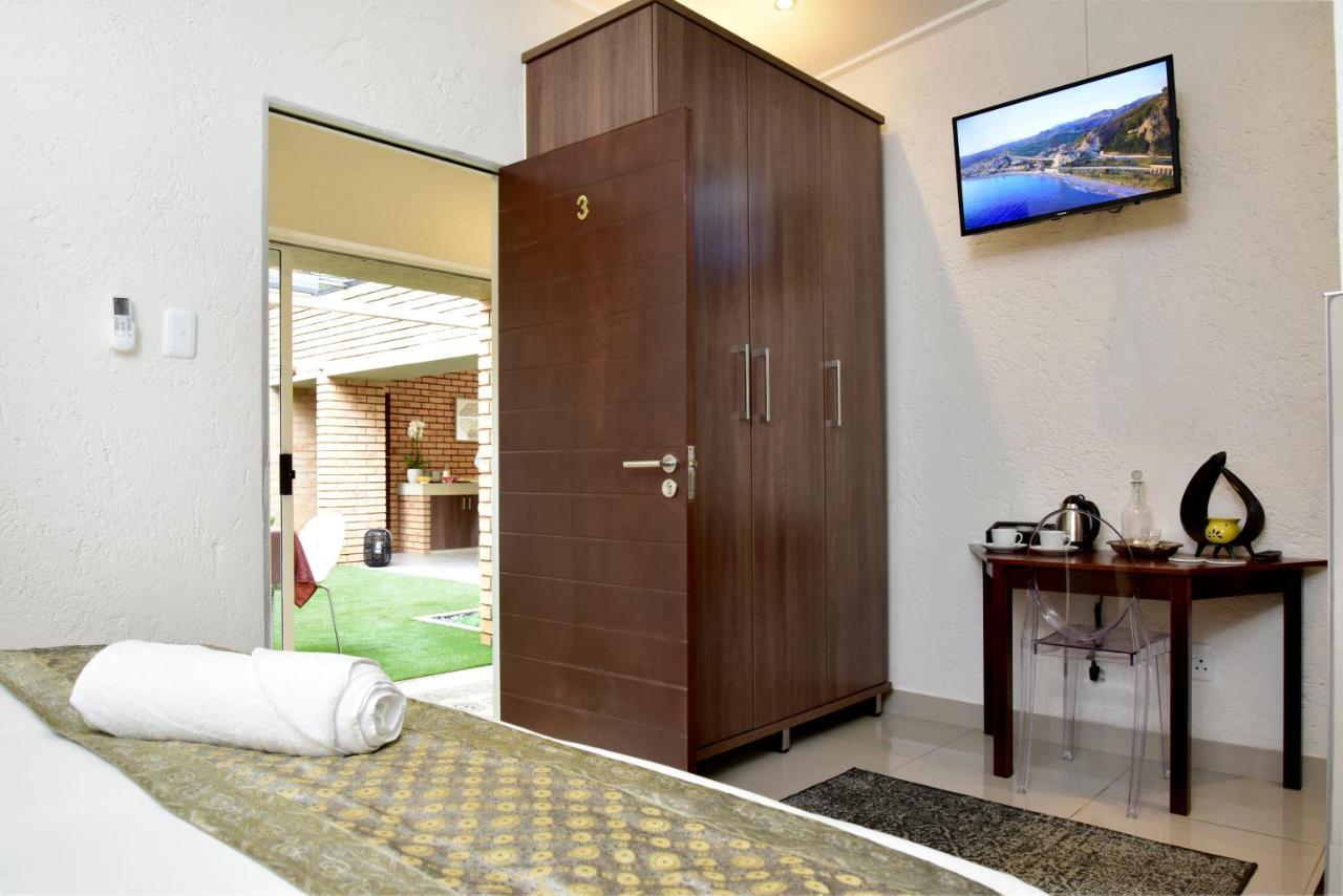 Five O'Clock Zen Boutique Guest House Centurion Exterior photo